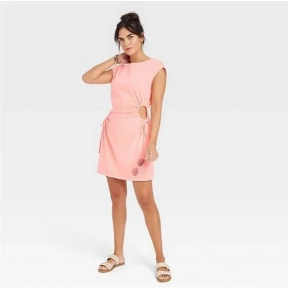 Universal Thread | Dresses | Nwt Universal Thread Pink Short Sleeve Mini  Skater Dress | Poshmark
